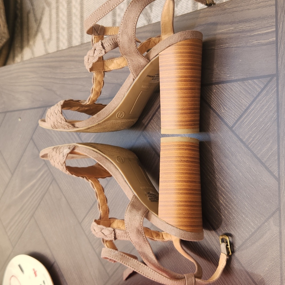 Open toe High heels - Picture 2 of 3